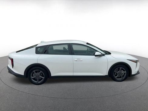 Used 2026 Kia K4 FWD image 13