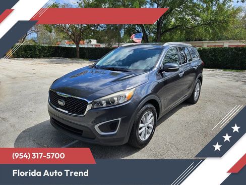 Used 2018 Kia Sorento LX 4dr SUV image 1