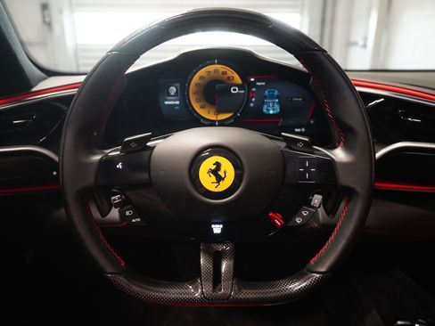 Used 2023 Ferrari 296 GTS RWD image 19