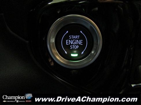 Used 2023 Chevrolet Silverado 1500 High Country image 40