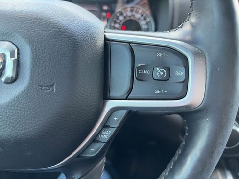 Used 2019 RAM 1500 Big Horn AWD/4WD image 19