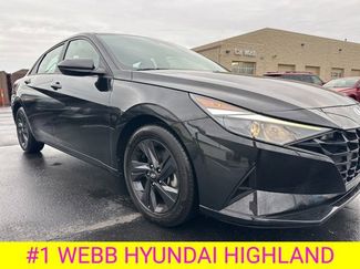 Used 2023 Hyundai Elantra SEL video 1