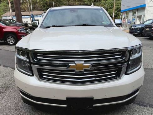 Used 2015 Chevrolet Suburban LTZ image 3
