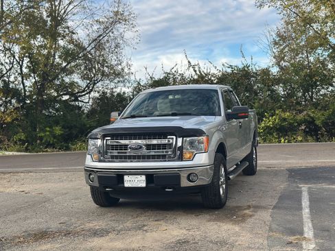 Used 2013 Ford F150 XLT w/ Luxury Equipment Group image 6