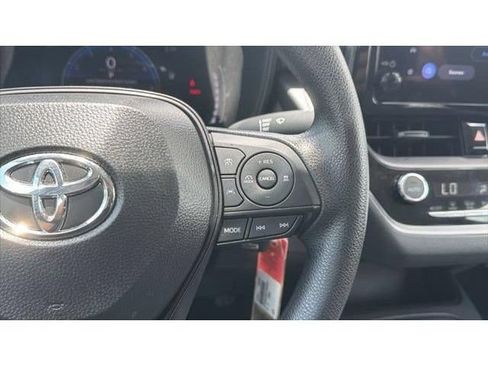 Certified 2026 Toyota Corolla LE FWD image 27