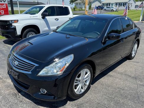 Used 2010 INFINITI G37 x Sedan AWD/4WD image 2
