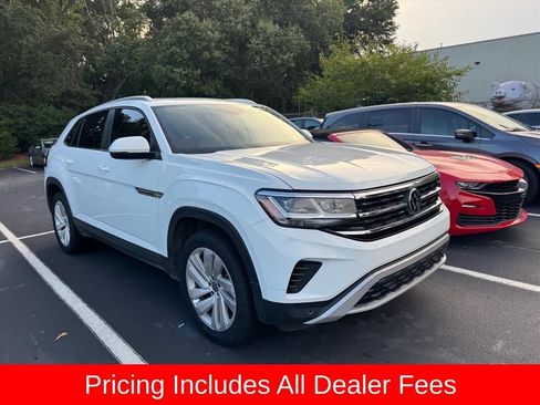 Used 2023 Volkswagen Atlas Cross Sport SE w/ Panoramic Sunroof Package FWD image 1