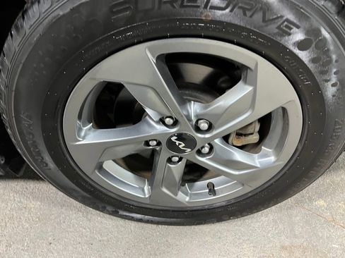 Used 2022 Kia K5 LXS image 34