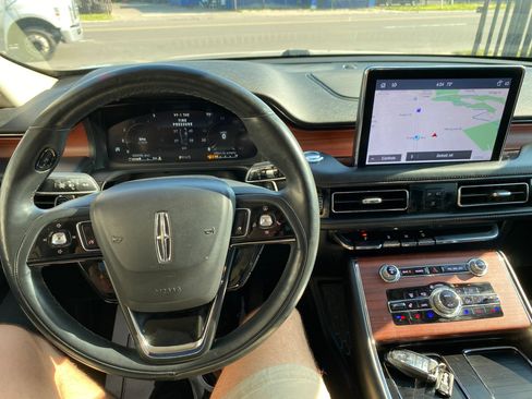 Used 2021 Lincoln Aviator Reserve w/ Elements Package Plus AWD/4WD image 17