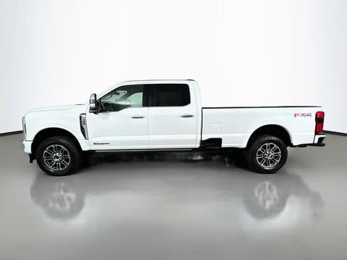 Used 2025 Ford F350 Platinum w/ Platinum Plus Package AWD/4WD image 9