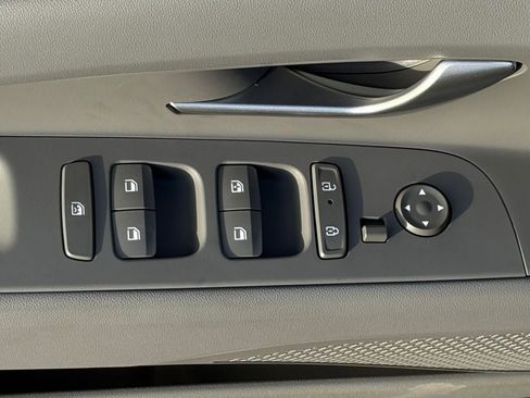 New 2026 Hyundai Elantra SEL Sport Premium image 13