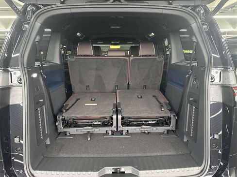 New 2025 Volkswagen ID. Buzz Pro S image 30