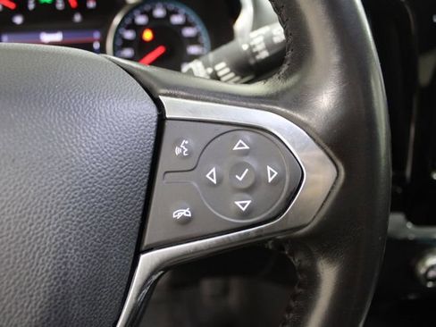 Used 2020 Chevrolet Traverse LT w/ LT Premium Package image 40