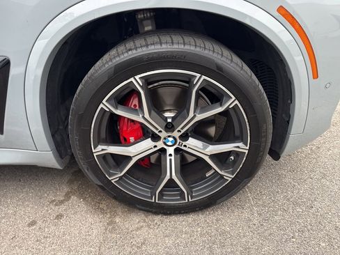 Certified 2024 BMW X5 sDrive40i w/ M Sport Package image 3
