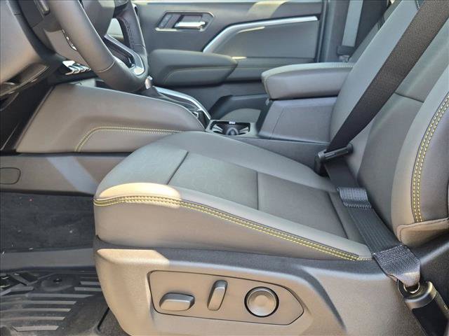 New 2026 Chevrolet Colorado ZR2 AWD/4WD image 5