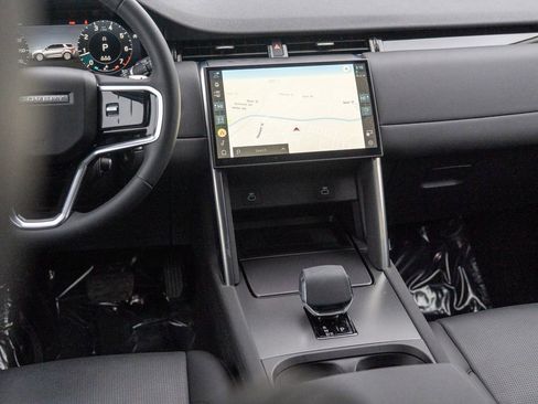 Certified 2024 Land Rover Discovery Sport S image 21