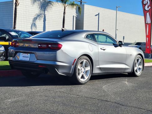 Used 2019 Chevrolet Camaro LT RWD image 2