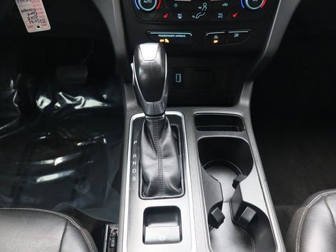 Used 2018 Ford Escape SEL image 16