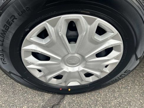 Used 2024 Ford Transit 250 Low Roof w/ Exterior Upgrade Package image 9