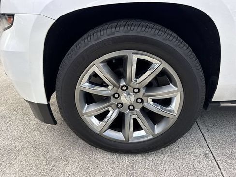 Used 2017 Chevrolet Tahoe Premier RWD image 10