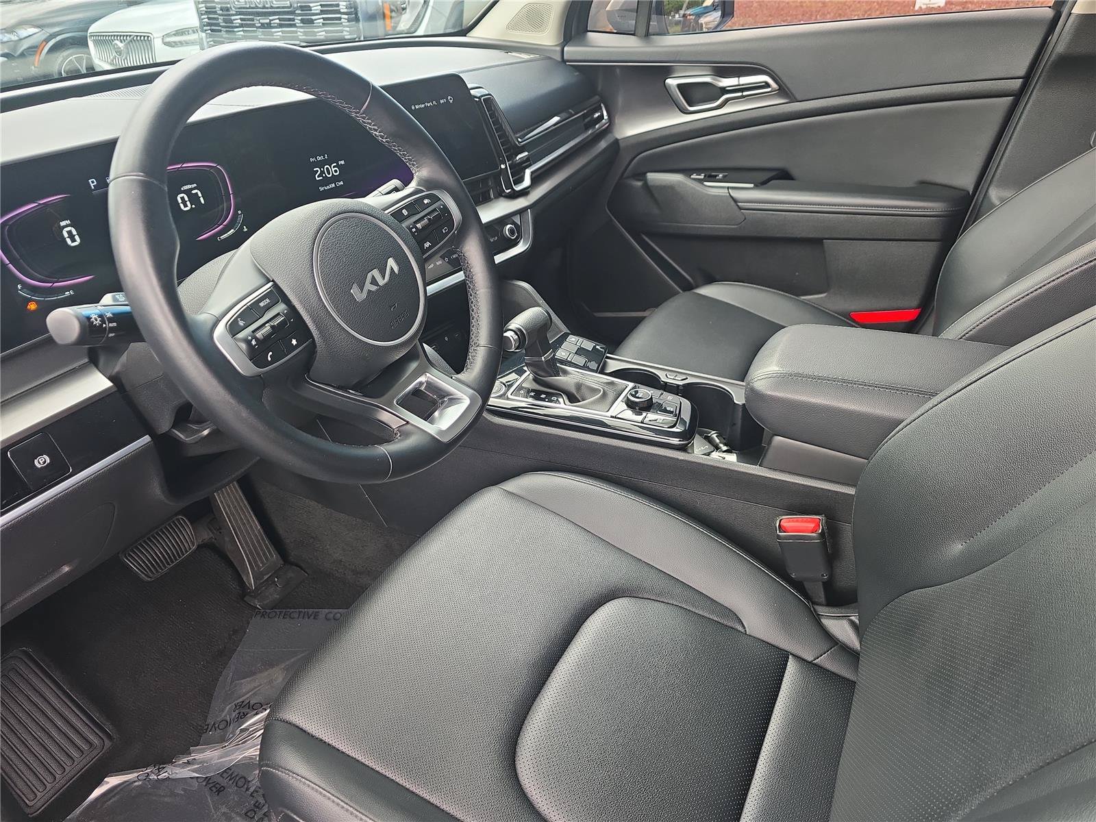 Used 2024 Kia Sportage EX FWD image 17