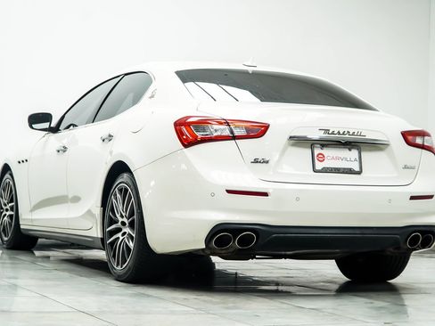 Used 2019 Maserati Ghibli S Q4 AWD/4WD image 11