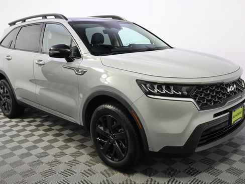 Used 2023 Kia Sorento S w/ Panoramic Sunroof Package AWD/4WD image 8