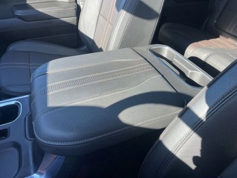 Used 2023 Chevrolet Silverado 1500 High Country w/ High Country Premium Package image 31