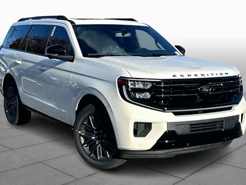 New 2025 Ford Expedition Platinum w/ Stealth Performance Package AWD/4WD image 2