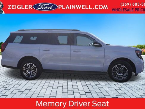 Used 2025 Ford Expedition Max Active image 6