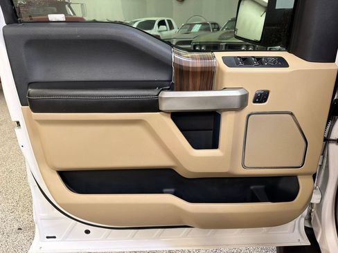 Used 2015 Ford F150 Lariat w/ Equipment Group 501A Mid RWD image 30