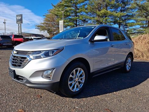 Certified 2021 Chevrolet Equinox LT image 3