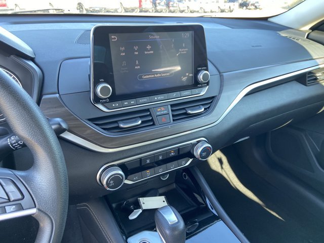 Used 2023 Nissan Altima 2.5 SV AWD/4WD image 38