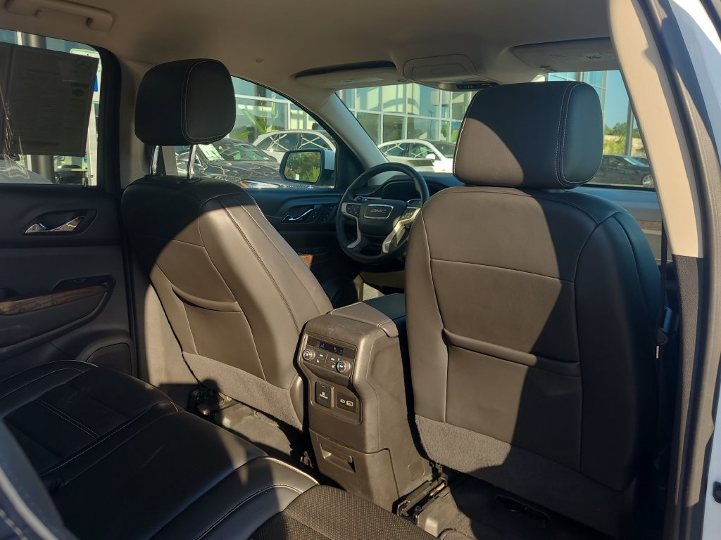Used 2023 GMC Acadia Denali FWD image 20