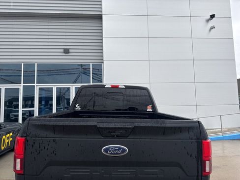 Used 2020 Ford F150 Lariat RWD image 2