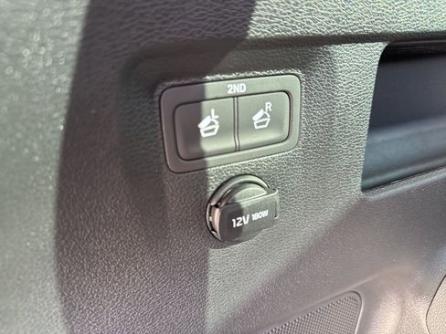 Used 2025 Kia Telluride SX Prestige image 14