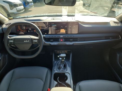 New 2026 Kia K4 EX FWD image 16