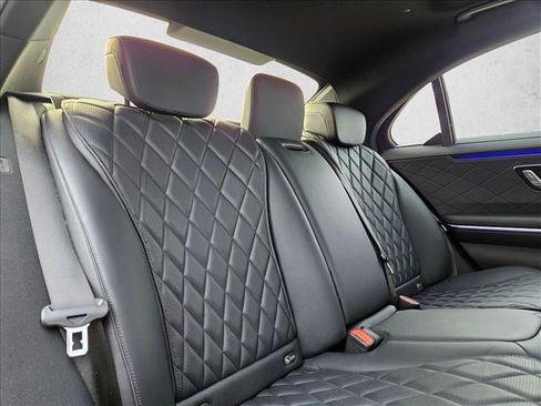 Used 2022 Mercedes-Benz S 580 4MATIC Sedan image 21