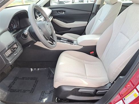 Certified 2023 Honda Accord LX image 17