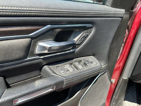 Used 2025 RAM 1500 Laramie AWD/4WD image 23