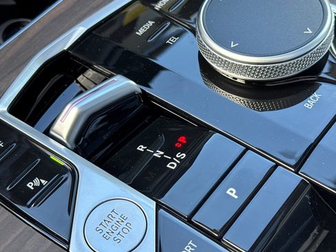 New 2026 BMW X5 xDrive40i image 17