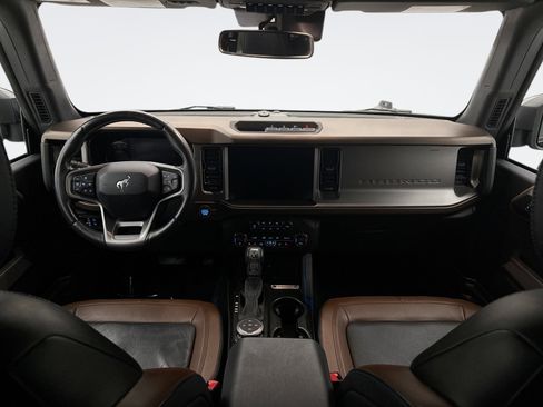 Used 2021 Ford Bronco Outer Banks image 14