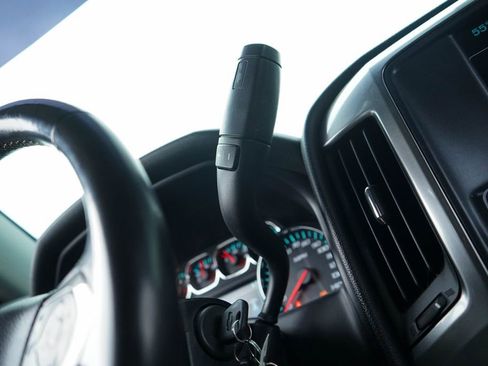 Used 2017 Chevrolet Silverado 1500 LT w/ All Star Edition image 31