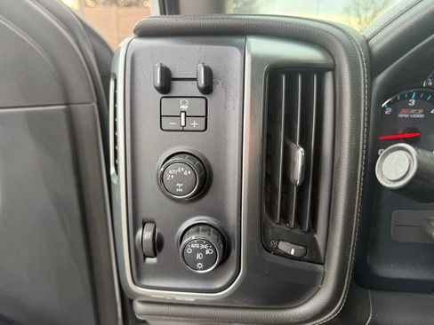 Used 2017 Chevrolet Silverado 1500 LTZ Z71 w/ LTZ Plus Package image 9