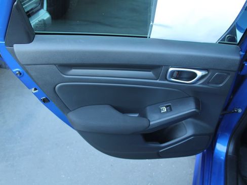 Used 2023 Honda Civic Sport image 21