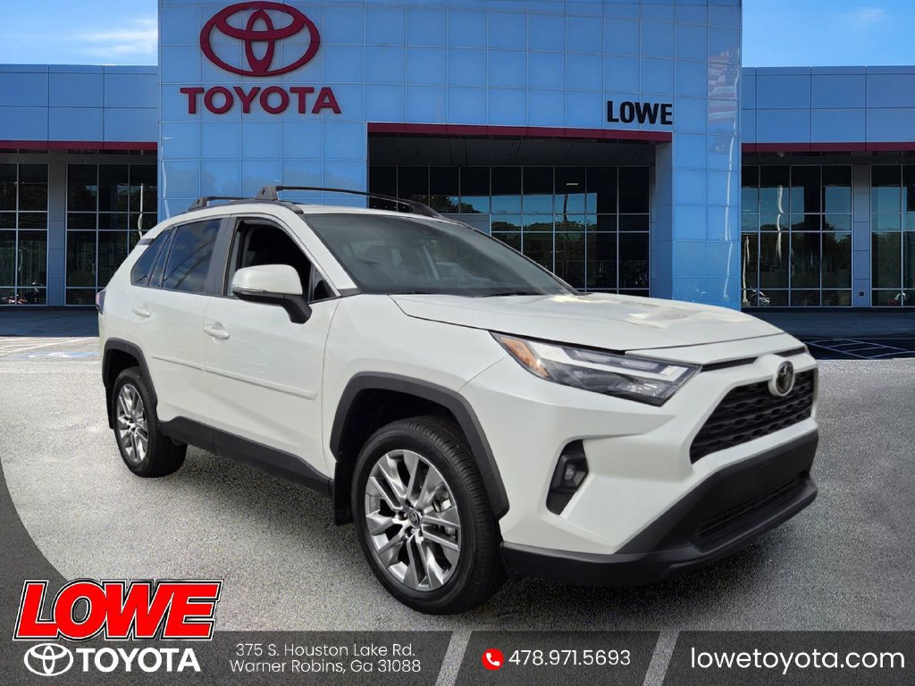 Certified 2025 Toyota RAV4 XLE Premium FWD image 1