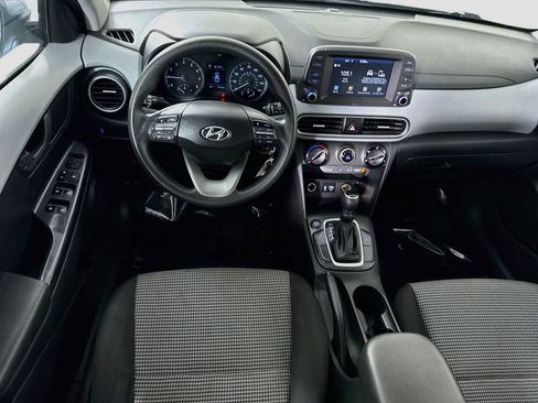 Used 2018 Hyundai Kona SE FWD image 17