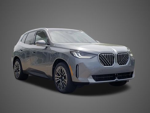 New 2026 BMW X3 xDrive30i w/ Premium Package AWD/4WD image 3