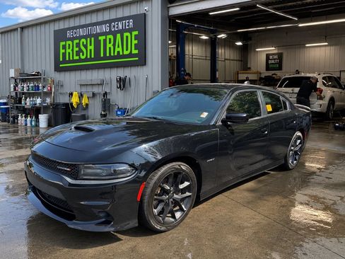 Certified 2019 Dodge Charger R/T w/ Plus Group RWD image 1
