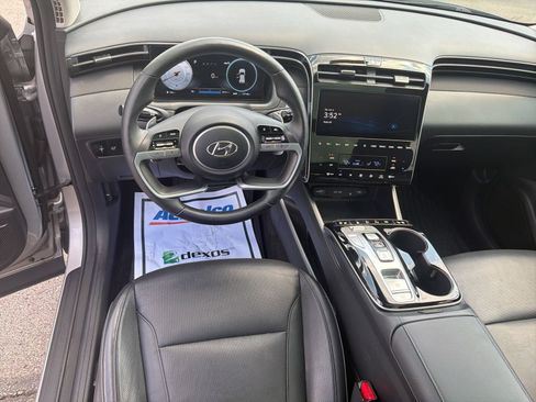 Used 2022 Hyundai Tucson Limited AWD/4WD image 25